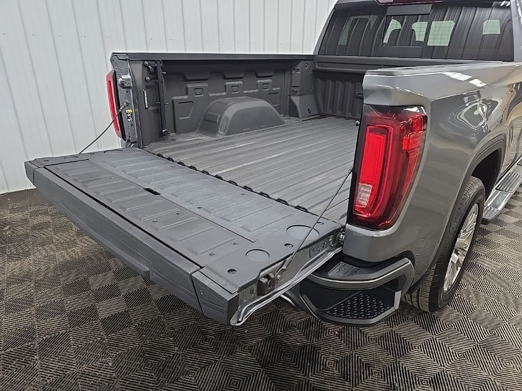 Used 2021 Steel Metallic GMC Denali image 11