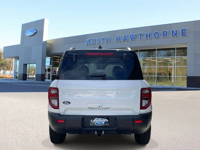 New 2026 Oxford White Ford Badlands® image 5