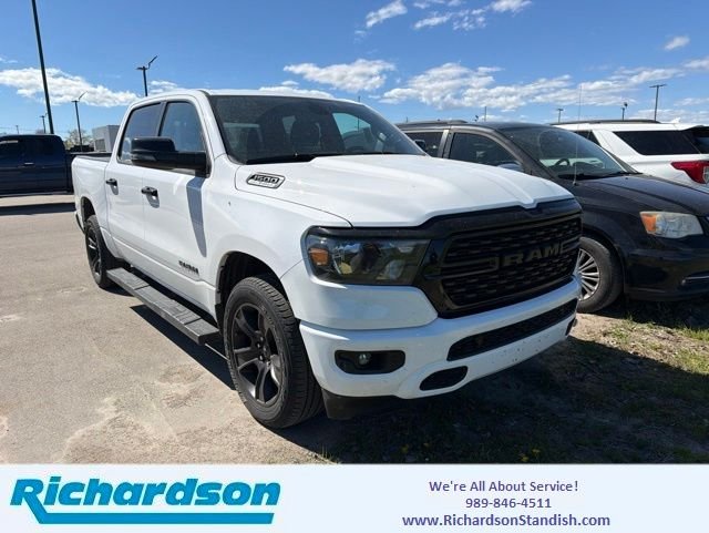 2023 RAM 1500 Big Horn/Lone Star 4x4 Crew Cab 5'7's photo