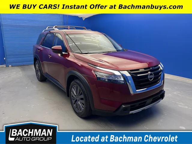 2023 Nissan Pathfinder SL