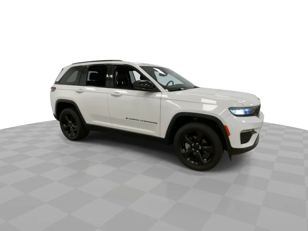 Certified Used 2023 Bright White Clear Coat Jeep Limited image 3