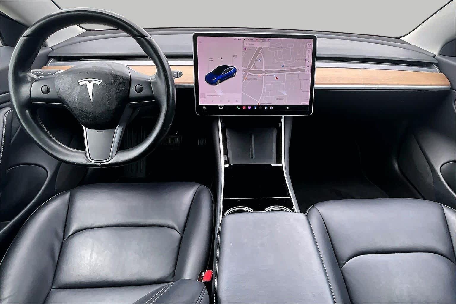Used 2018 Pearl White Multi-Coat Tesla Long Range Battery image 12