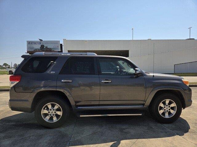 Used 2011 Magnetic Gray Metallic Toyota SR5 image 4