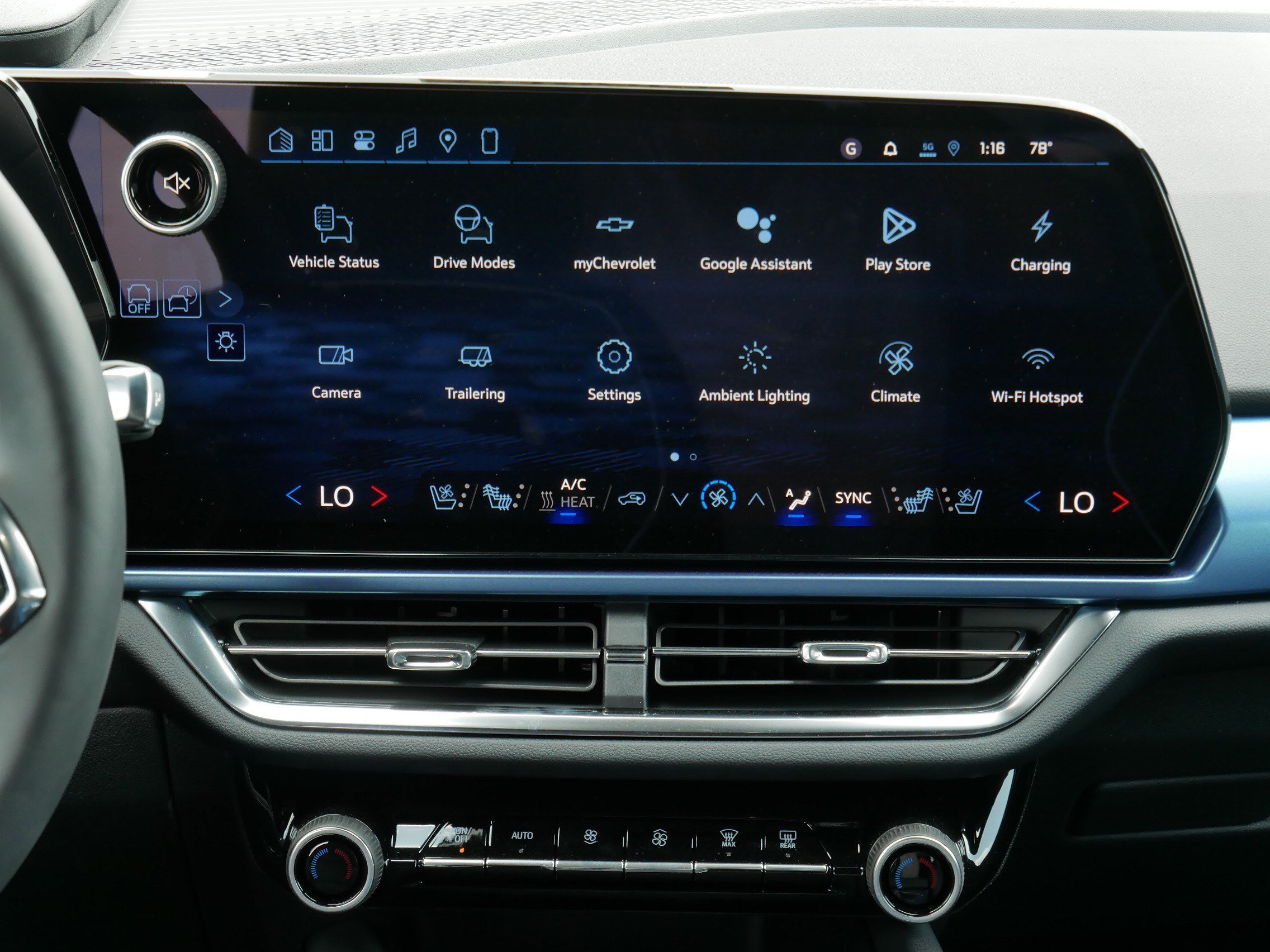 2026 Chevrolet Equinox EV 2LT - Photo 7