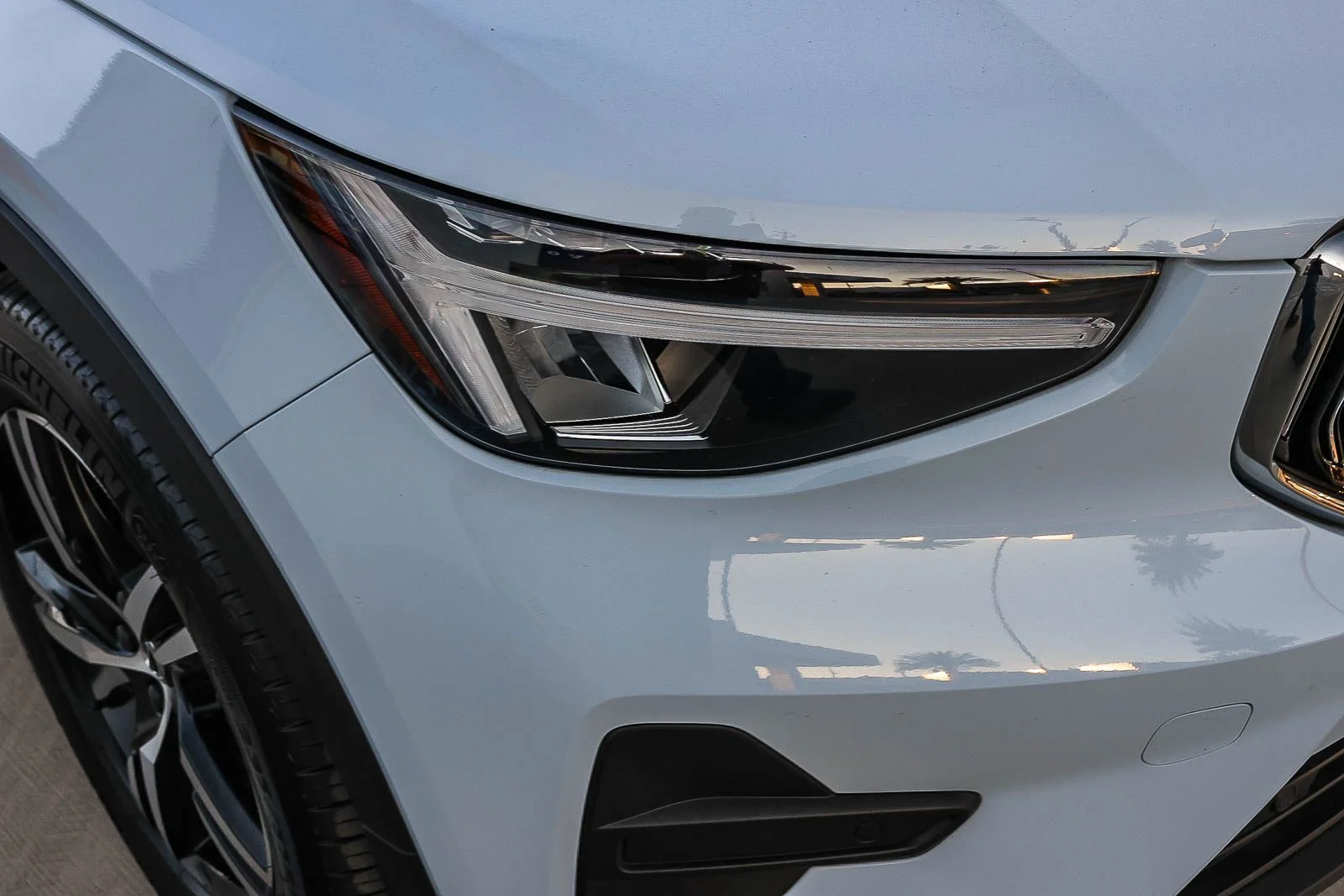 2025 Volvo XC40 Core - Photo 16