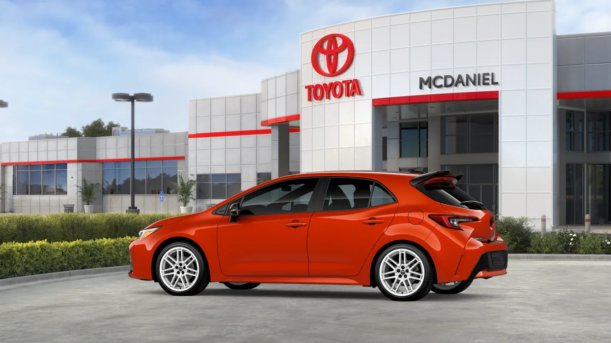 2026 Toyota Corolla Hatchback FX - Photo 36