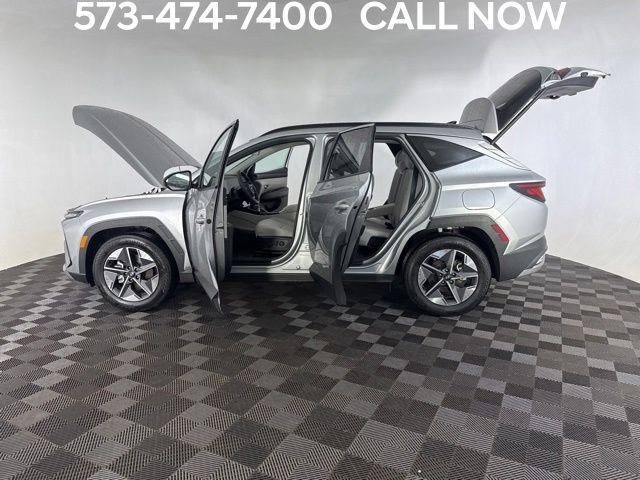 Certified Used 2025 Silver Hyundai SEL image 11