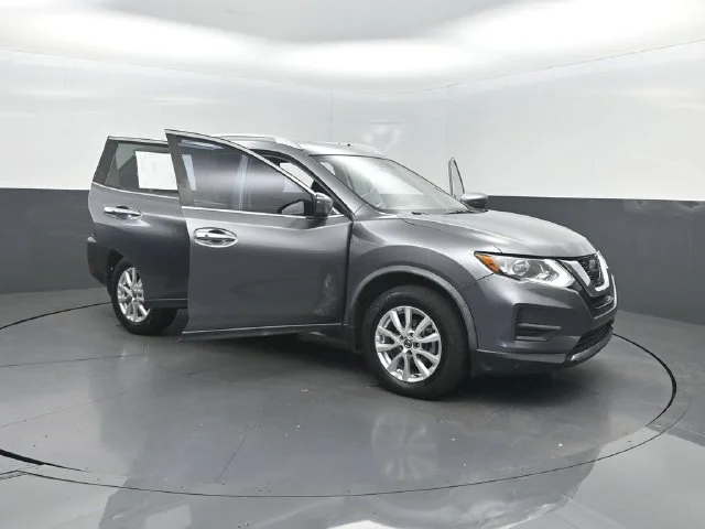 Used 2020 Gray Nissan SV image 37