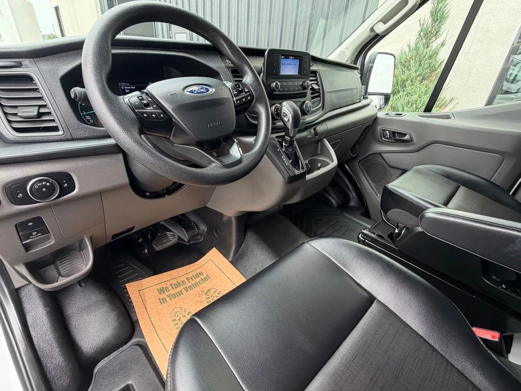 Used 2025 White Ford Base image 11