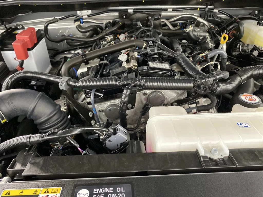 Used 2025 Cutting Edge Toyota SR5 image 29