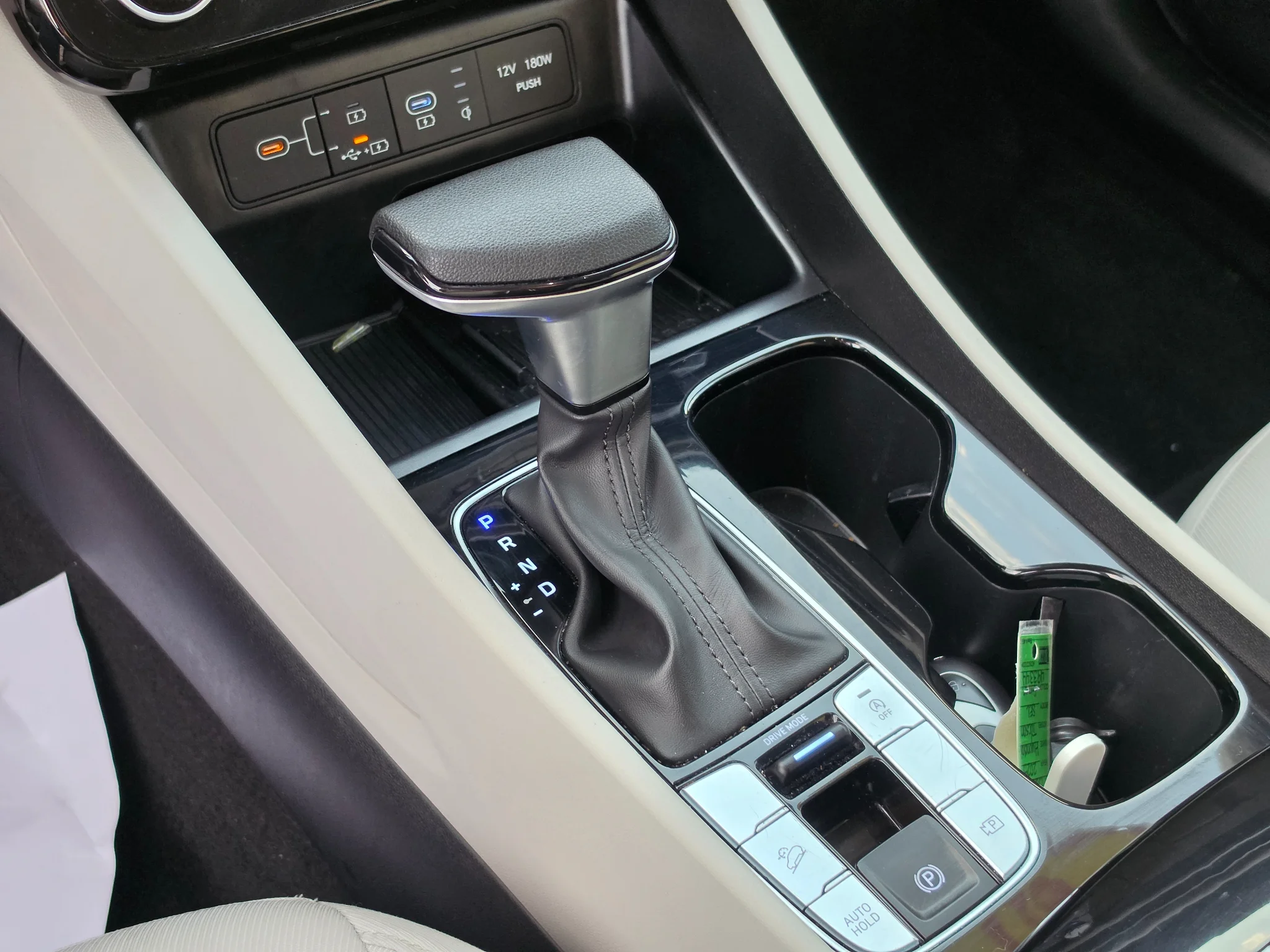 Used 2025 Rockwood Green Hyundai SEL image 16