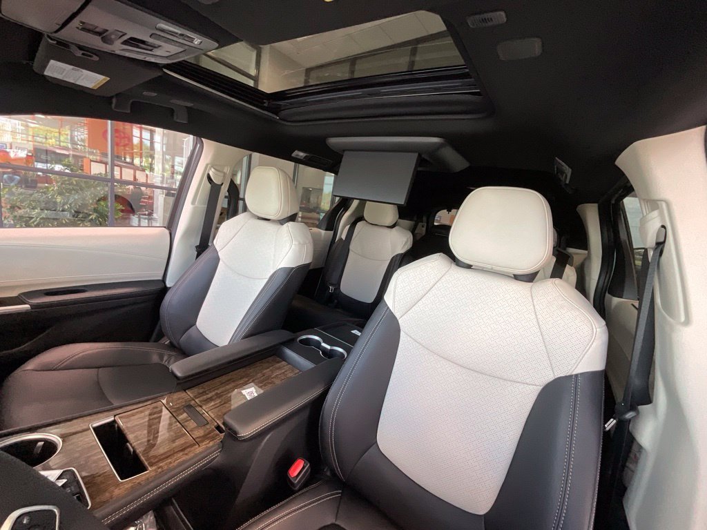 New 2026 Beige Toyota Platinum image 10