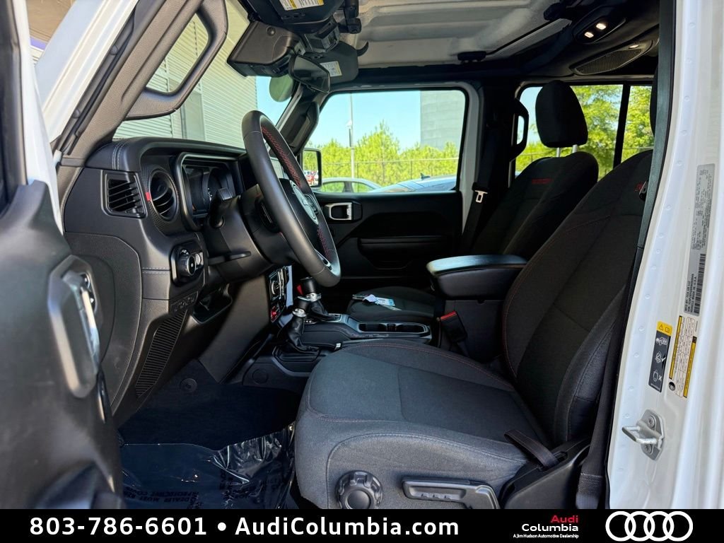Used 2024 White Jeep Rubicon image 21