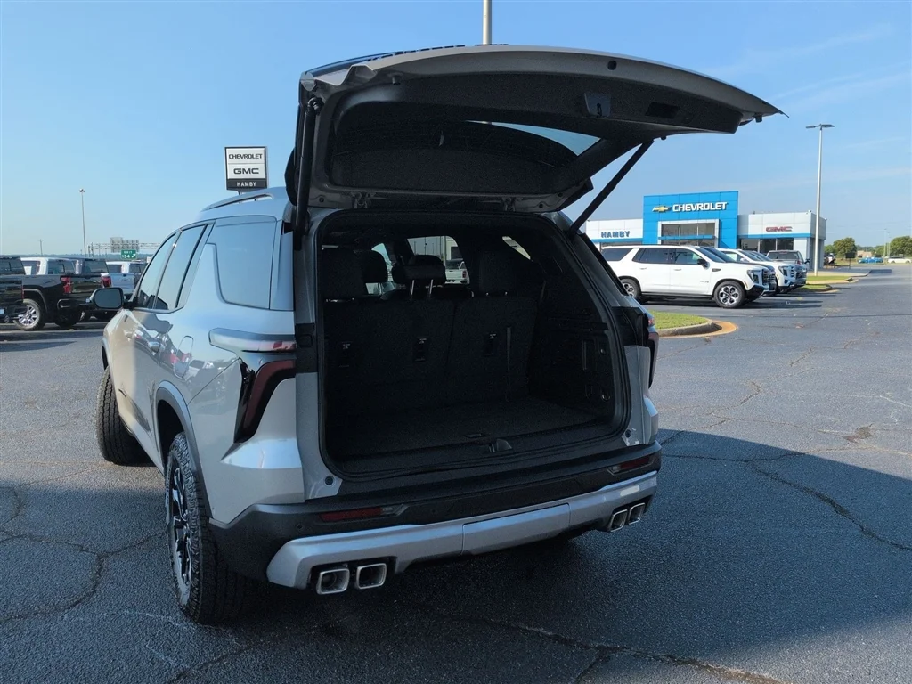Used 2026 Sandstone Gray Chevrolet Z71 image 27