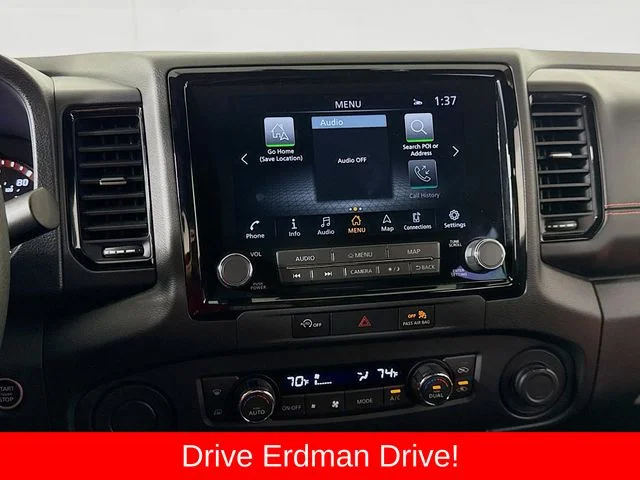 Used 2023 Black Nissan PRO-X image 19