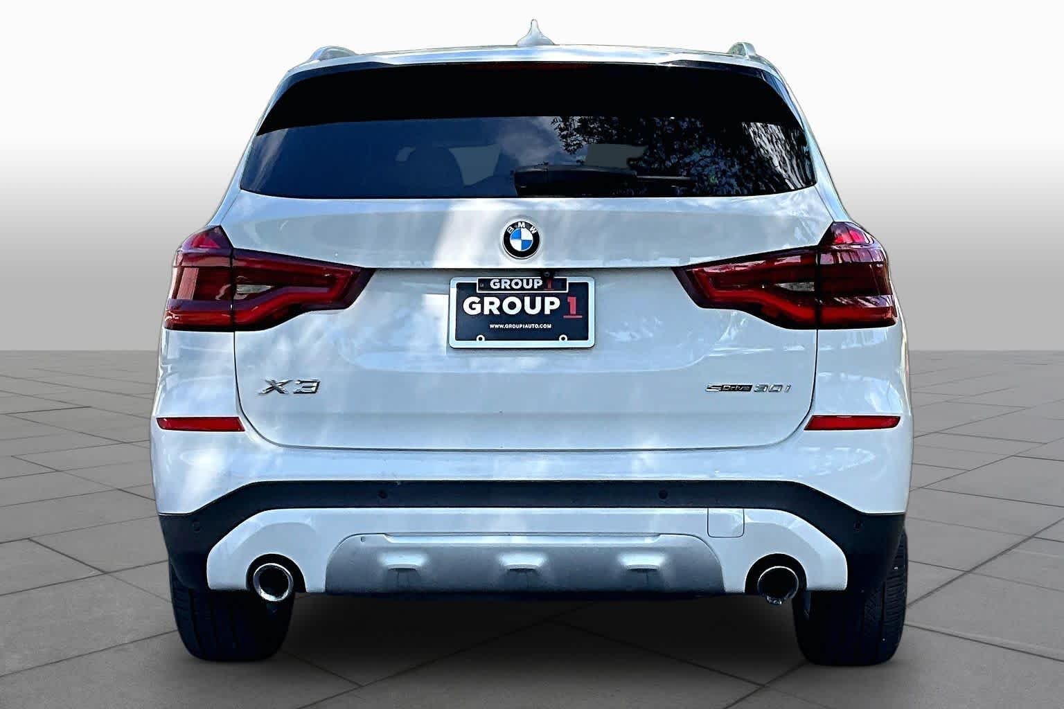 Used 2019 Alpine White BMW sDrive30i image 5
