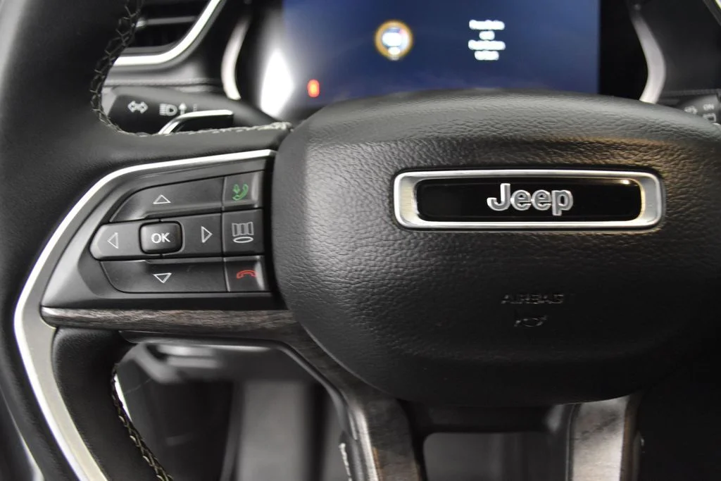 Certified Used 2024 White Jeep Limited image 11