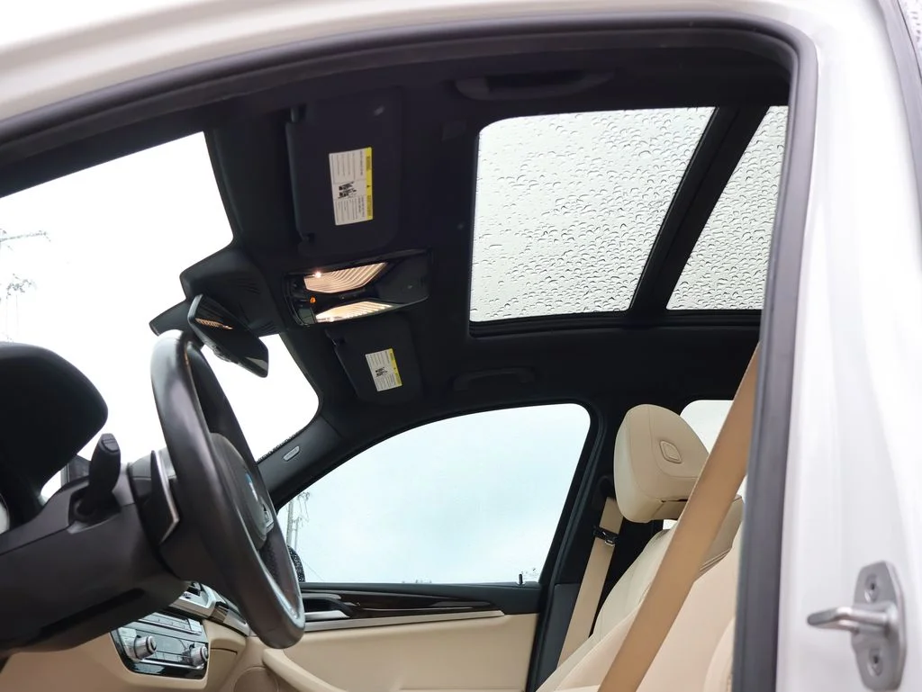 Used 2021 Alpine White BMW M40i image 44