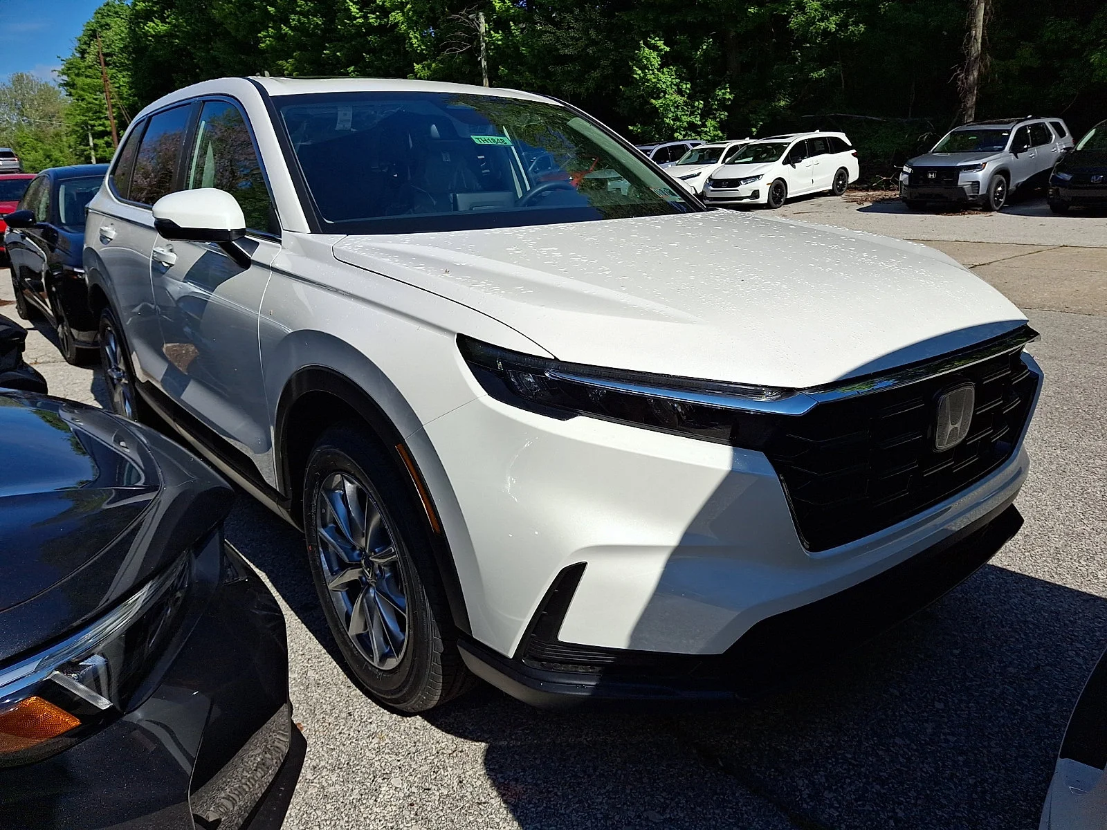 New 2026 Platinum White Pearl Honda EX image 2