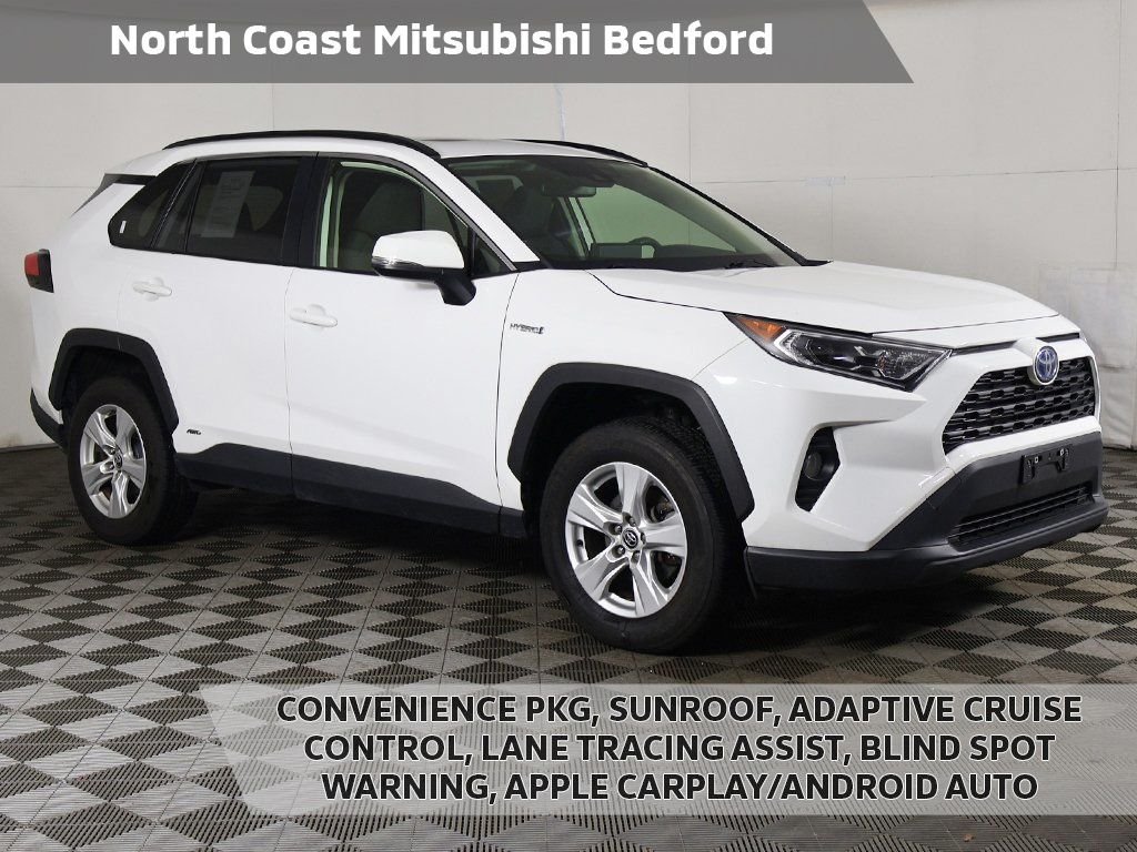 2020 Toyota RAV4 XLE