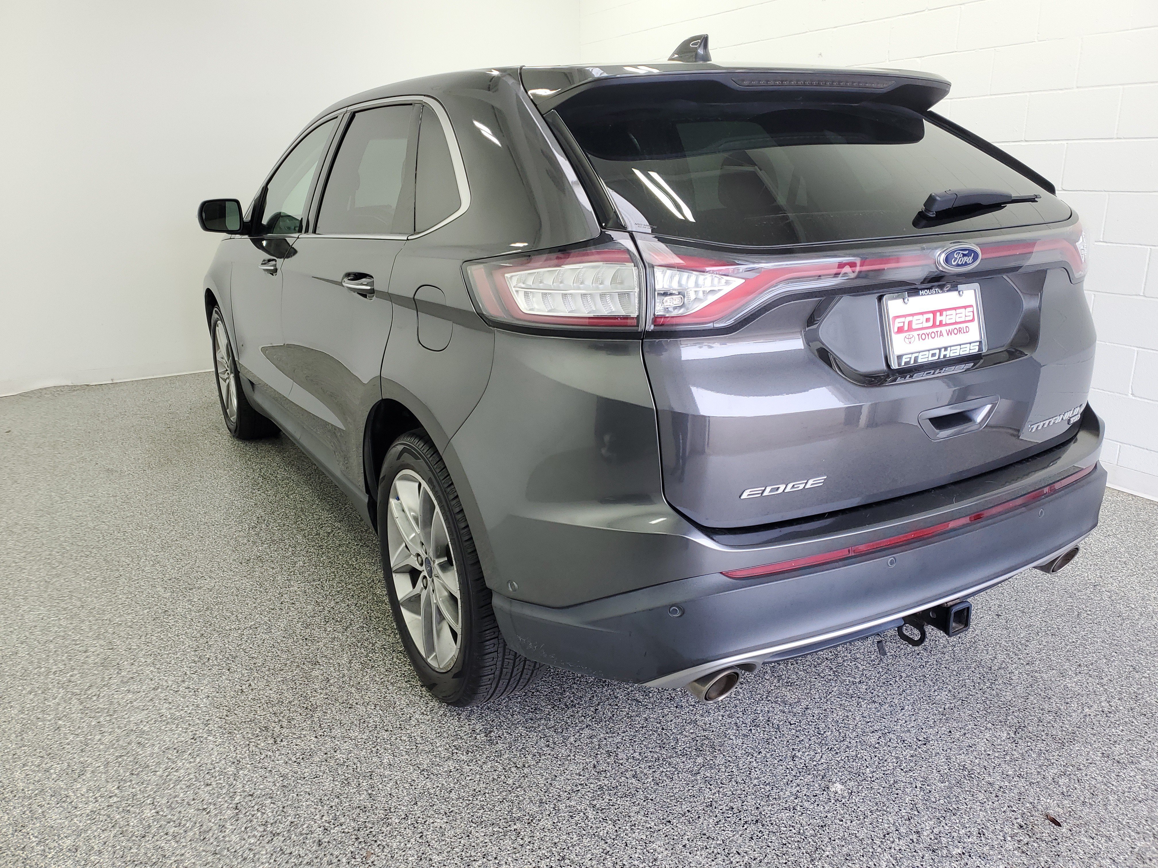 Used 2015 Magnetic Metallic Ford Titanium image 5