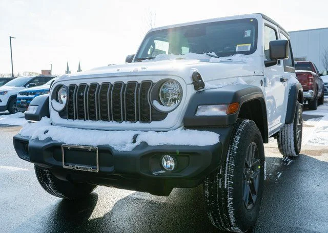 New 2026 Bright White Clear-Coat Exterior Paint Jeep Sport S image 2