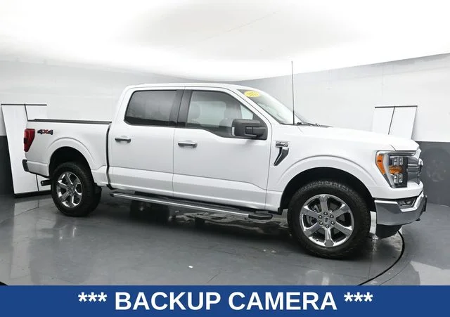 Used 2022 White Ford XLT image 1