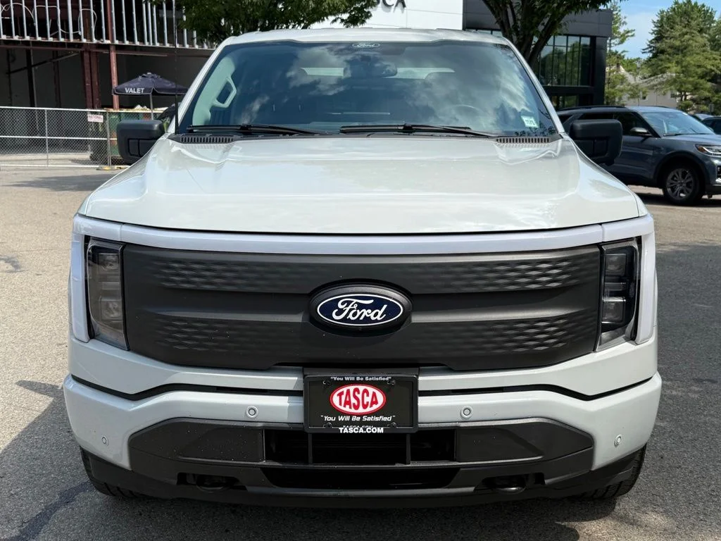 Used 2024 White Ford Flash image 3