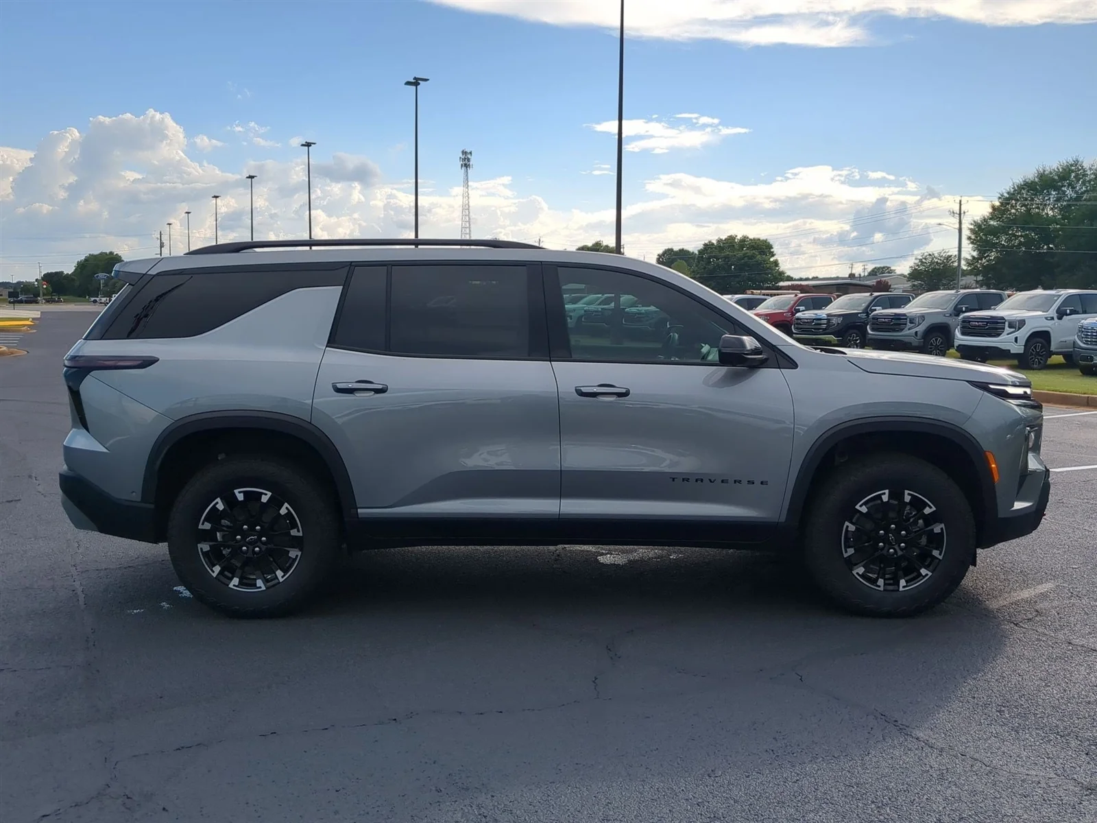 New 2026 Sterling Gray Metallic Chevrolet Z71 image 33