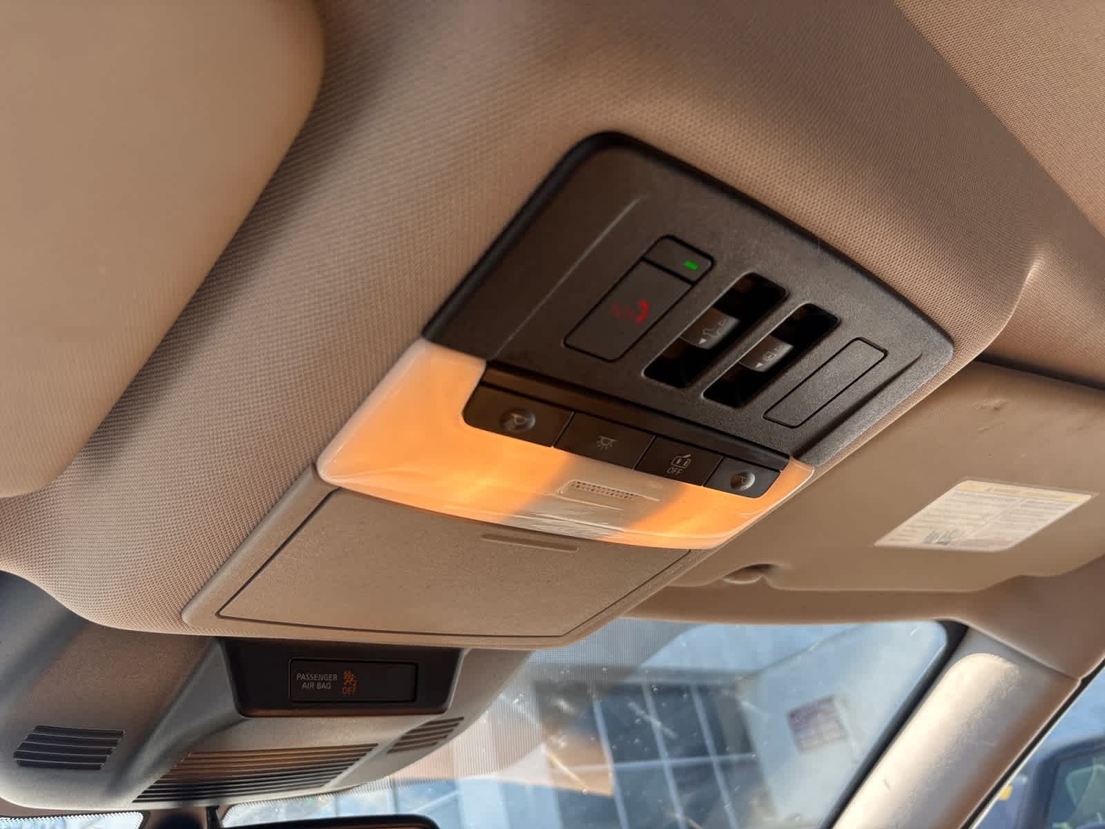 Used 2021 Pearl White Tricoat/Super Black Nissan Platinum image 29