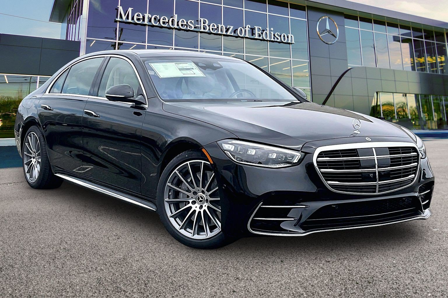 New 2026 Obsidian Black Metallic Mercedes-Benz S 580 image 14