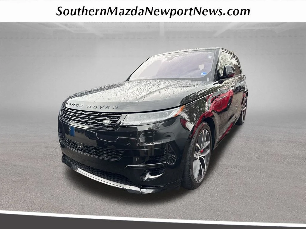 Used 2023 Black Land Rover First Edition image 1