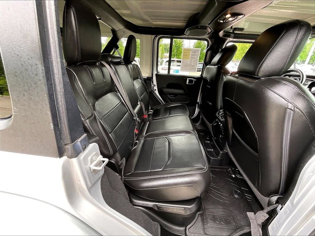 Used 2023 Silver Jeep Sahara 4xe image 16