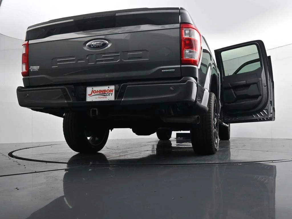 Used 2023 Gray Ford XL image 43