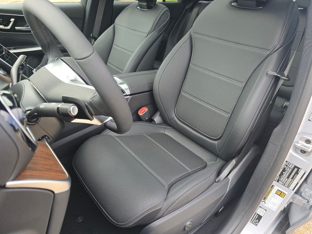 New 2026 Cirrus Silver Metallic Mercedes-Benz GLC 300 image 25