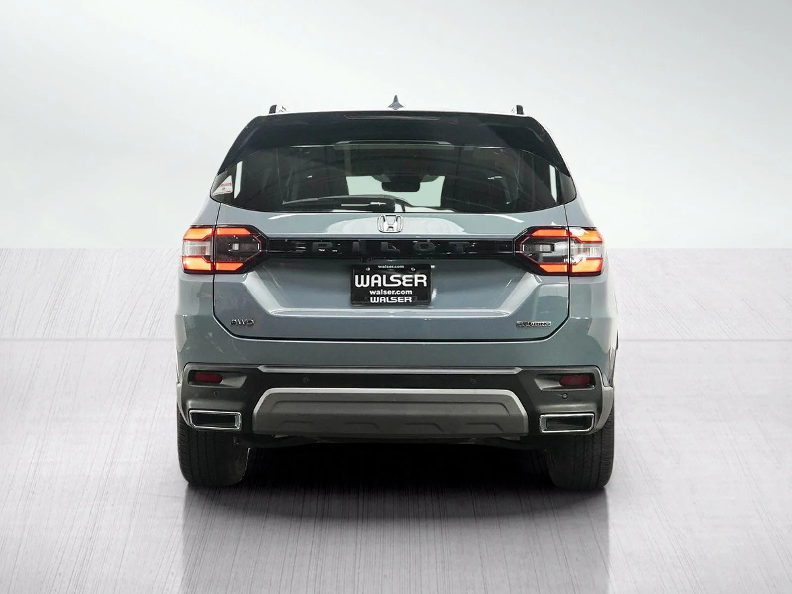 Used 2023 Gray Honda Touring AWD image 4