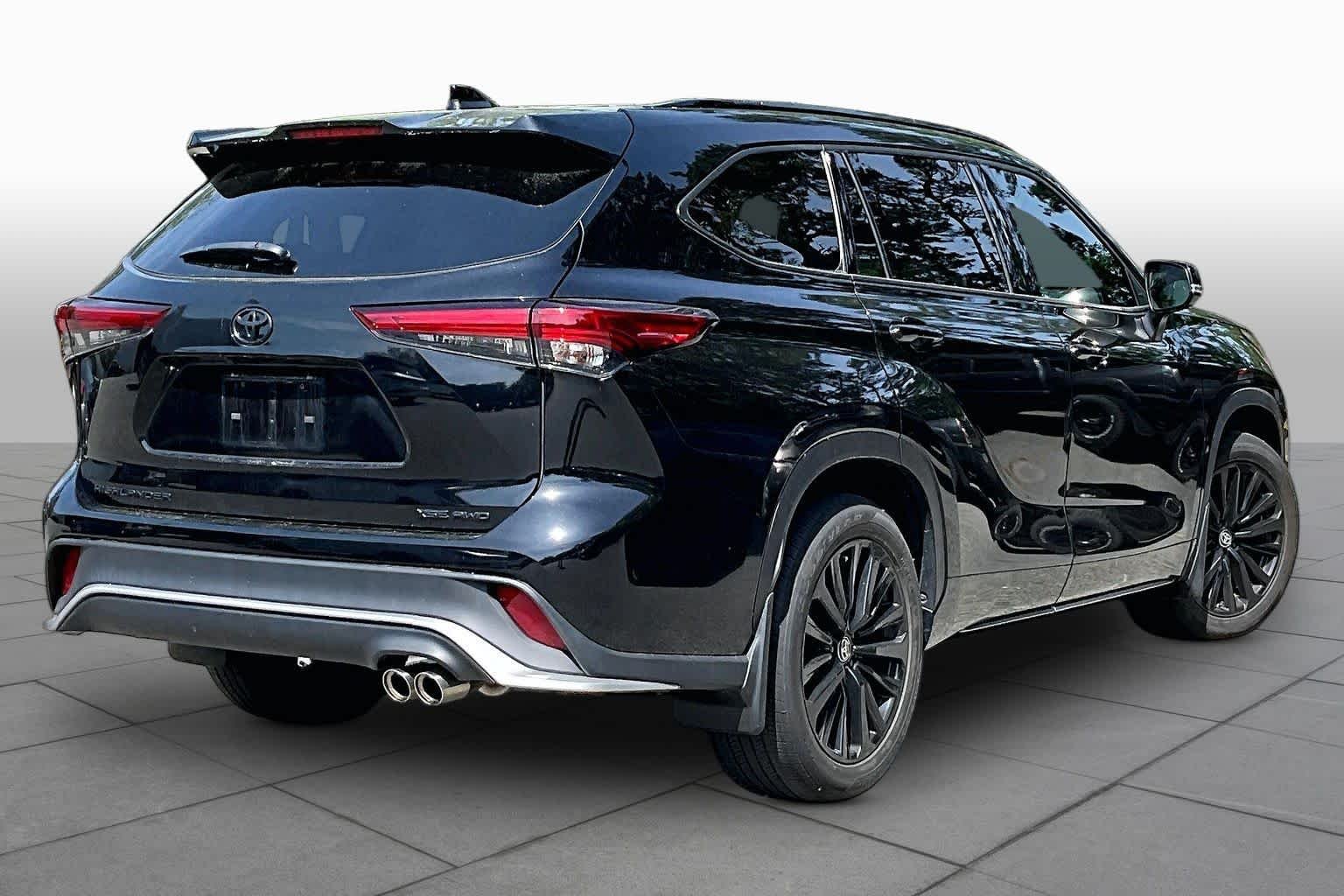 Used 2023 Midnight Black Metallic Toyota XSE image 12