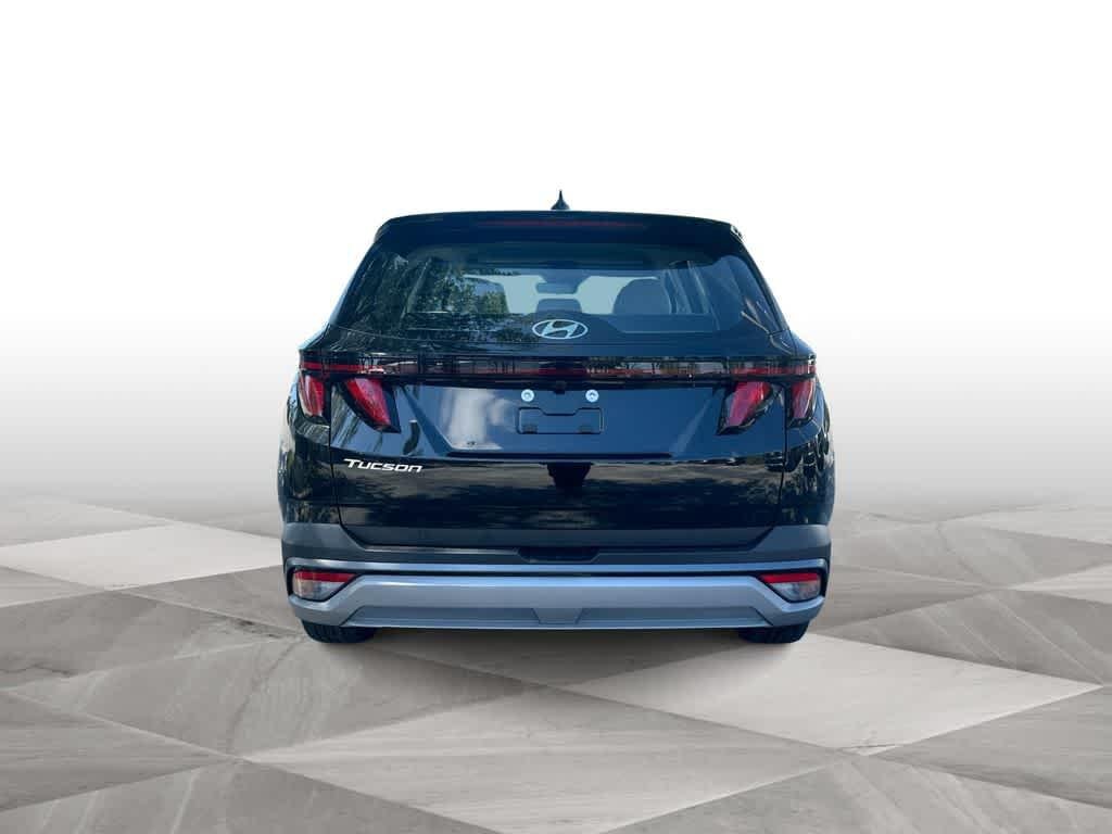 New 2026 Phantom Black Hyundai SE FWD image 7
