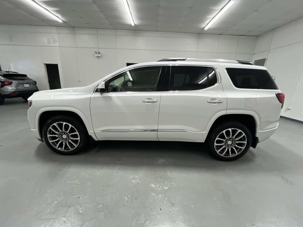2022 GMC Acadia Denali - Photo 5