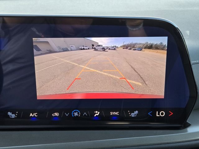 2026 Chevrolet Traverse LT - Photo 13