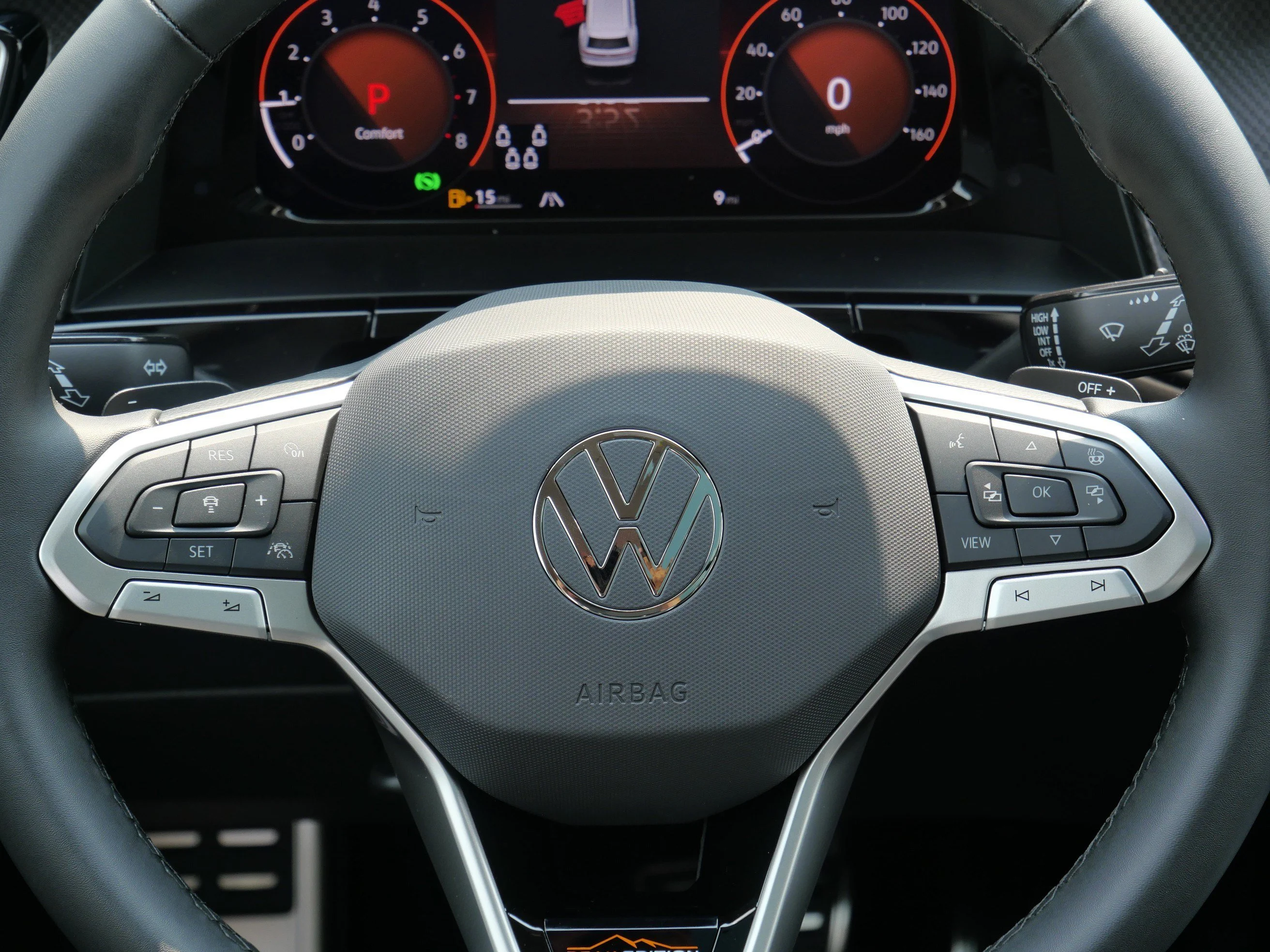 New 2026 Pure Gray Volkswagen 2.0T Peak Edition image 9