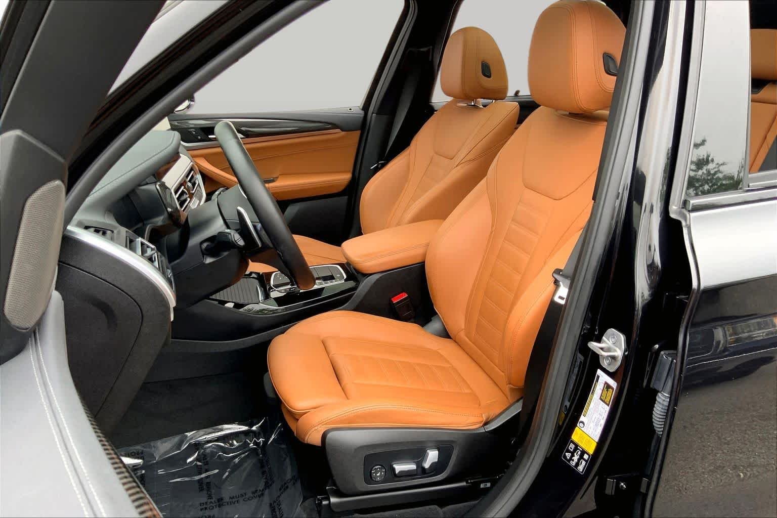 Used 2022 Black Sapphire Metallic BMW M40i image 7
