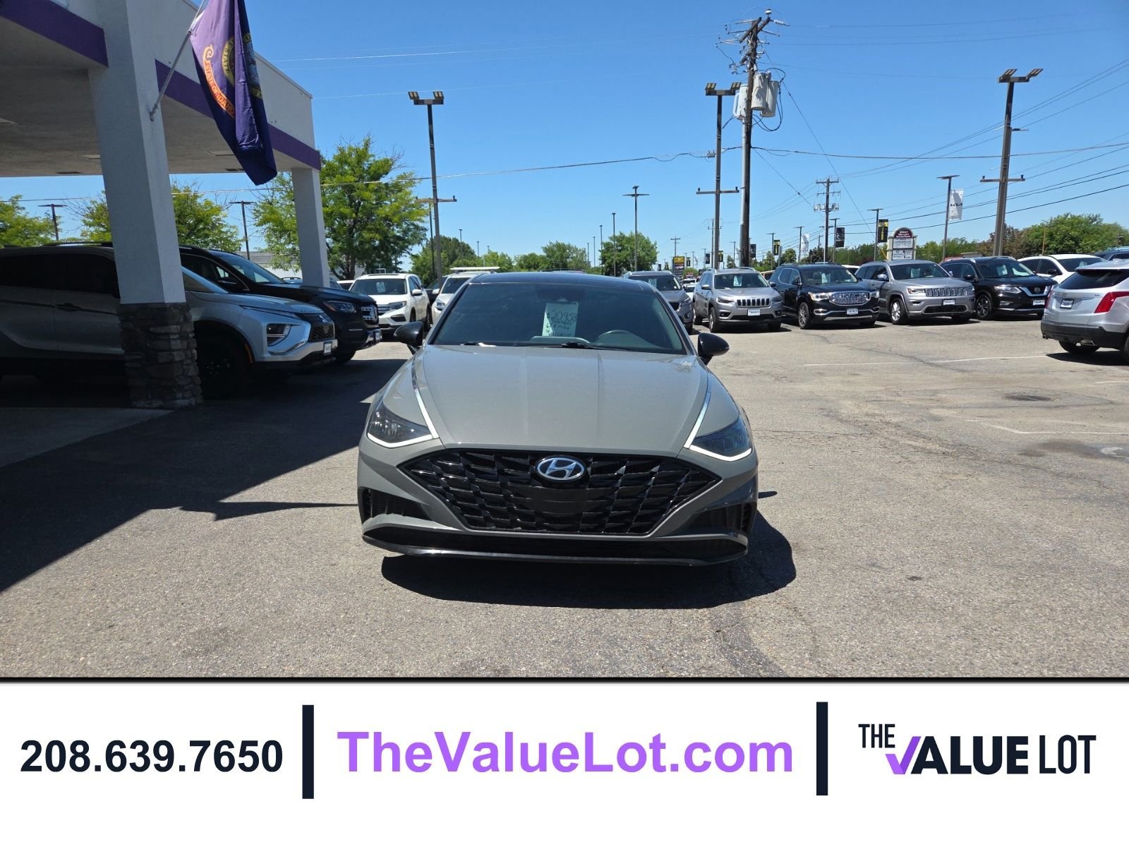 Used 2022 Gray Hyundai SEL Plus image 5