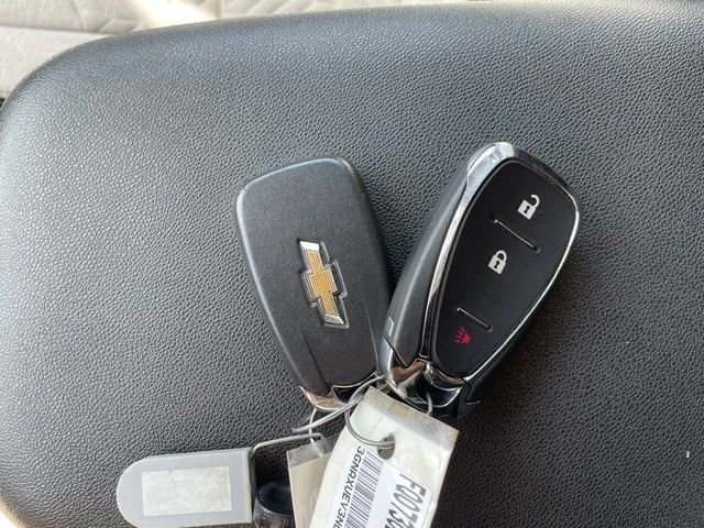 Used 2022 Summit White Chevrolet LT image 28