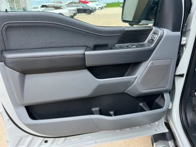 New 2026 Avalanche Ford Lariat® image 38