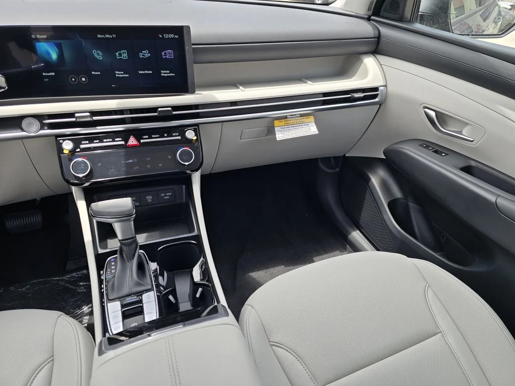 New 2026 Black Hyundai SEL image 9