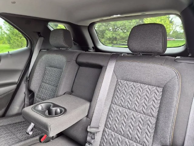 2024 Chevrolet Equinox LT - Photo 31