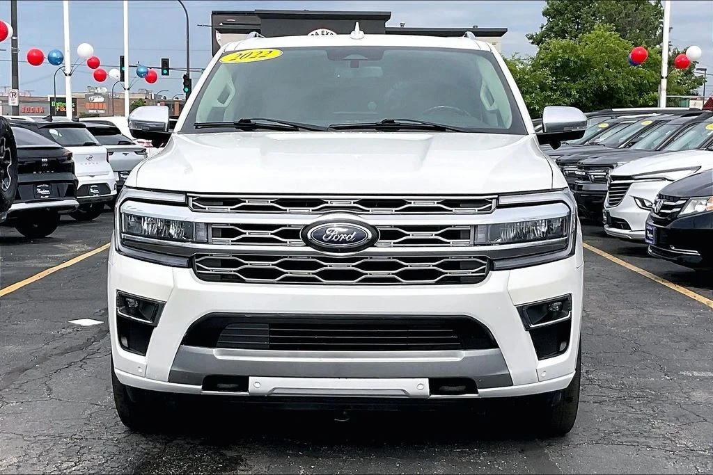 Used 2022 White Ford Platinum image 2