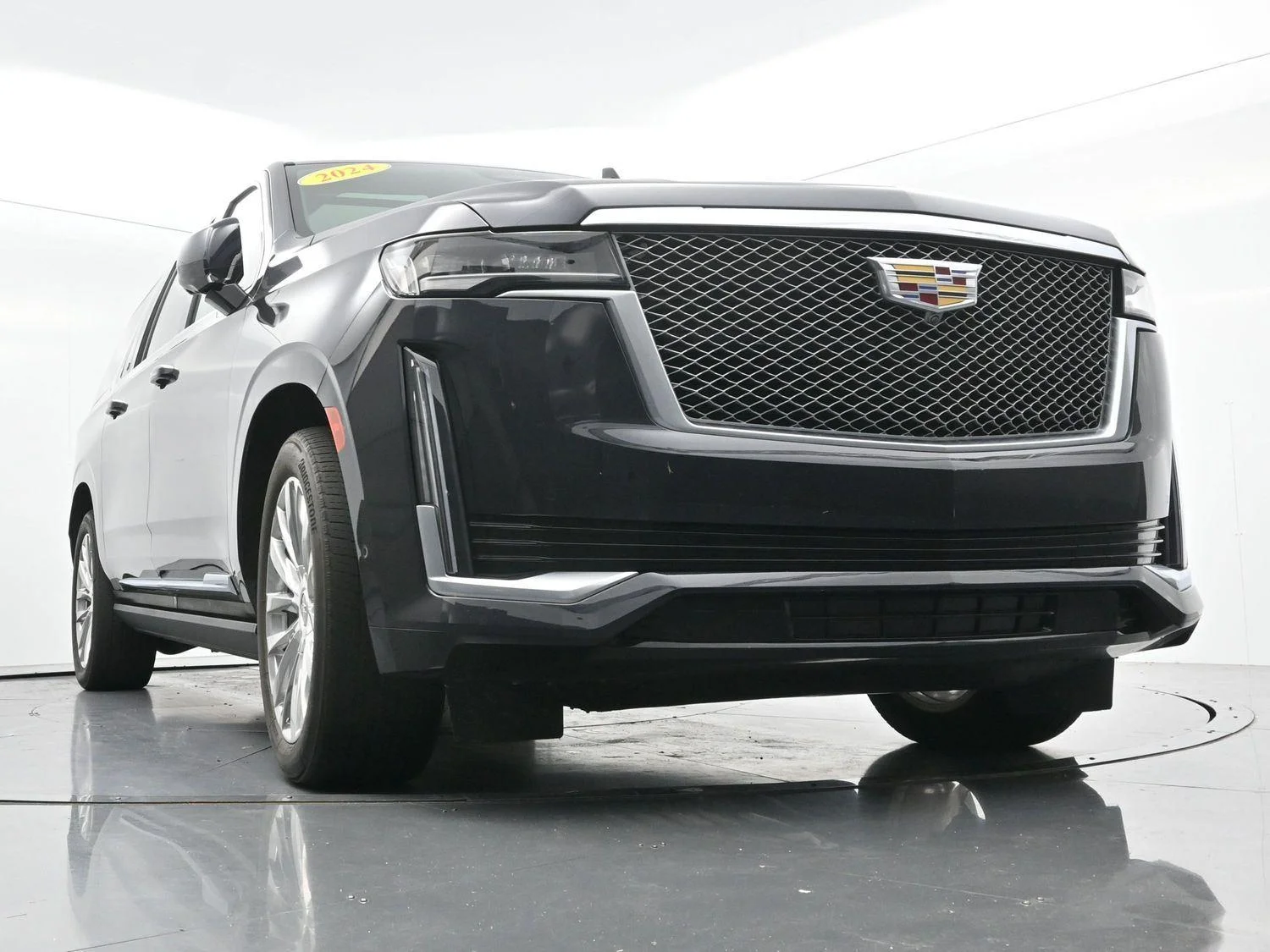Used 2024 Galactic Gray Metallic Cadillac Premium Luxury Platinum image 52