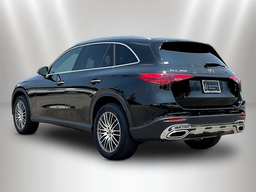 Certified Used 2024 Black Mercedes-Benz GLC 300 image 5